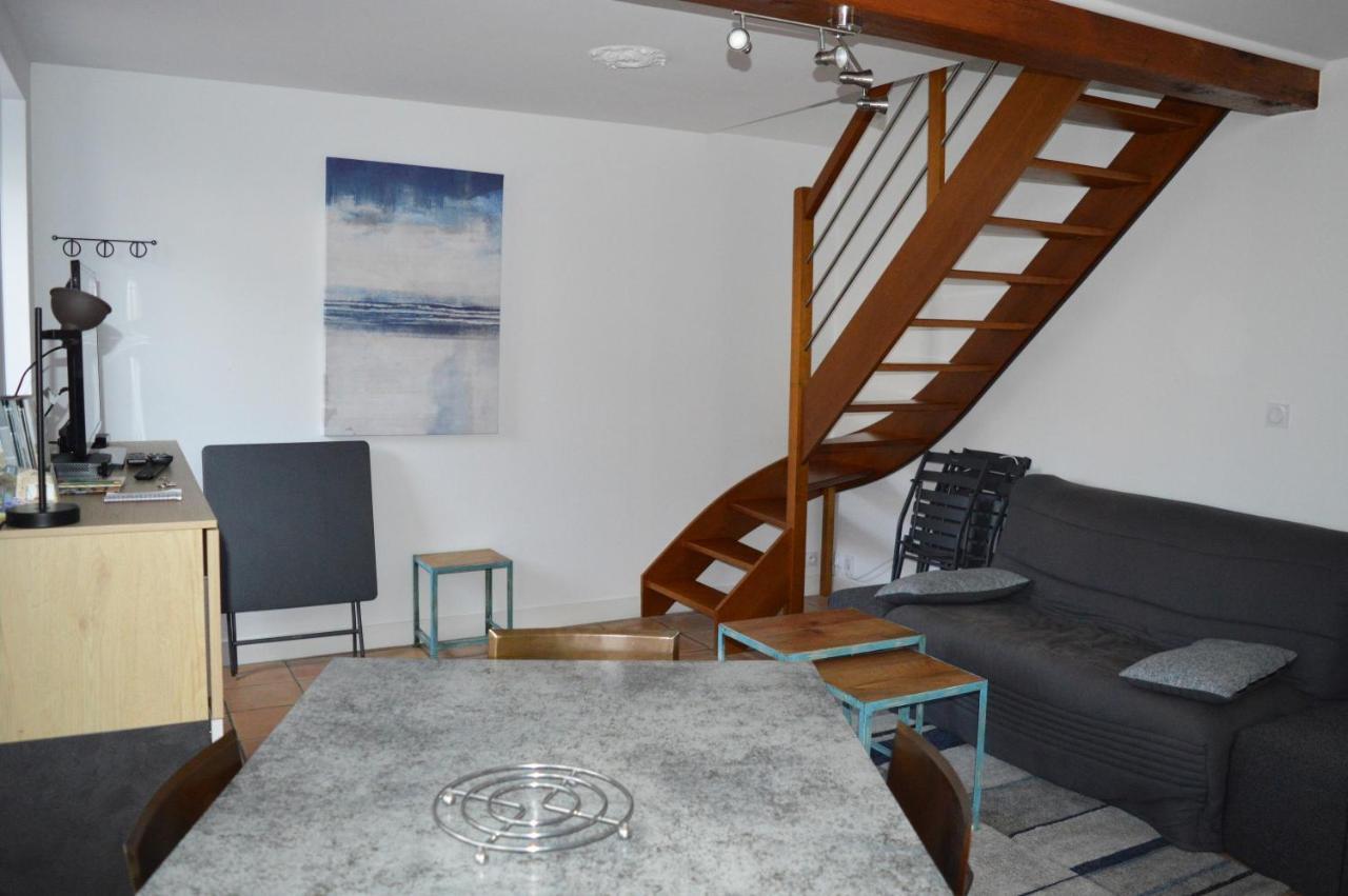 Les Volets Bleus - Duplex Proche Plage Et Centre Arromanches-les-Bains Exterior foto